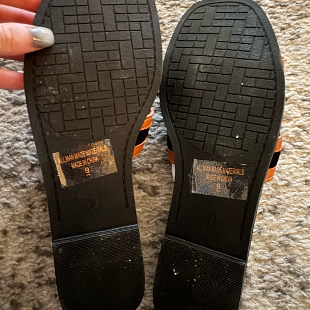 H sandals - Picture 4 of 4